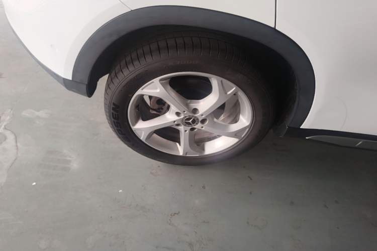 Used Mercedes-Benz GLA 2018 GLA 200 Sport Edition Right Rear Wheel Hub
