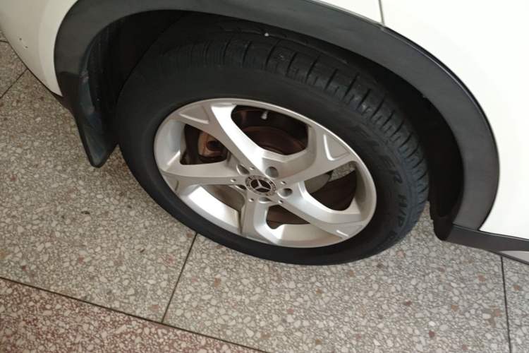 Used Mercedes-Benz GLA 2018 GLA 200 Sport Edition Right Rear Wheel Hub