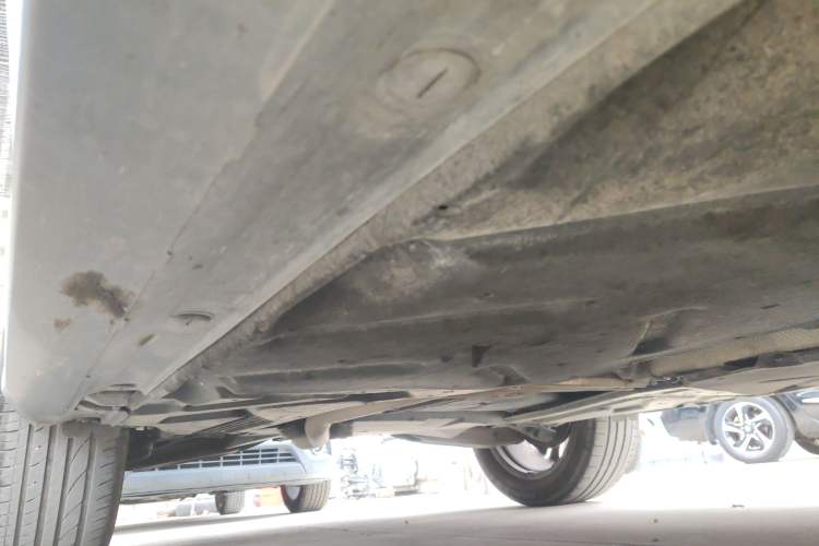 Used Mercedes-Benz GLA 2018 GLA 200 Sport Edition Right Side Sill