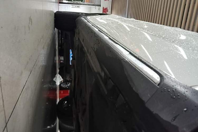 Used Mercedes-Benz GLA 2018 GLA 200 Fashion Model Right Side Sill