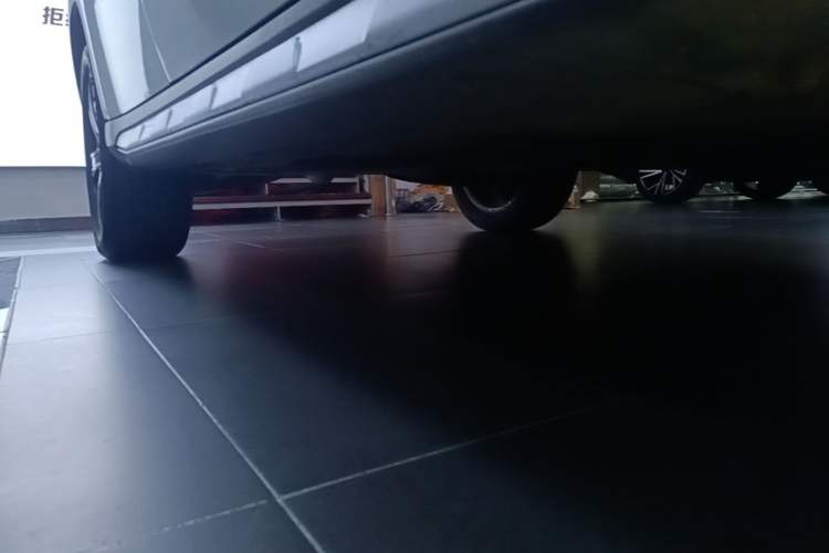 Used Mercedes-Benz GLA 2018 GLA 200 Fashion Model Right Side Sill