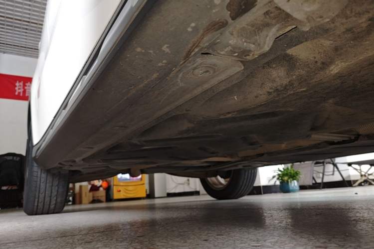 Used Mercedes-Benz GLA 2018 GLA 200 Sport Edition Right Side Sill