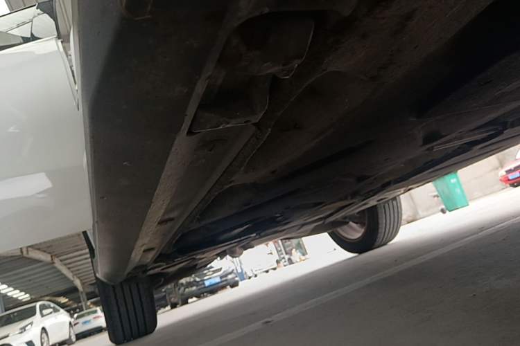 Used Mercedes-Benz GLA 2018 GLA 200 Sport Edition Right Side Sill