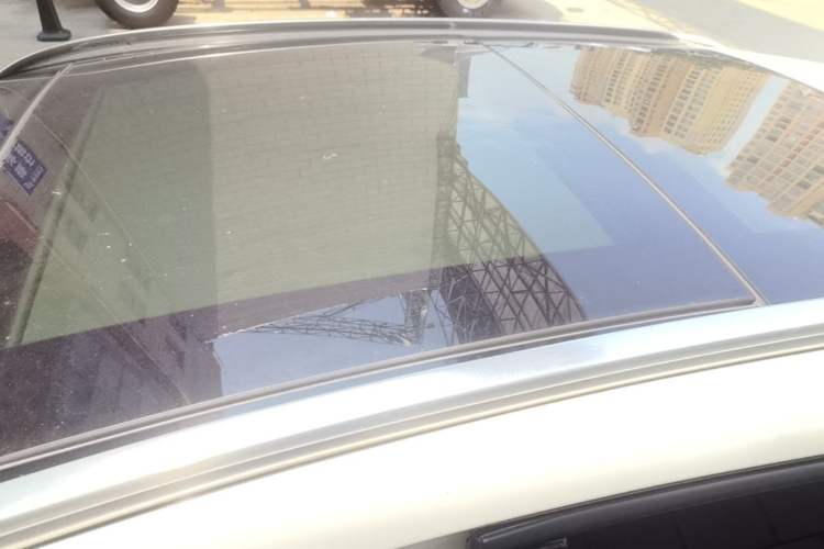 Used Mercedes-Benz GLA 2018 GLA 200 Fashion Model Roof