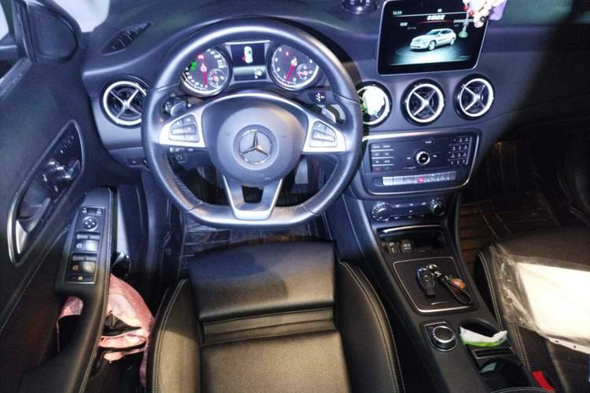 Used Mercedes-Benz GLA 2018 GLA 200 Sport Edition Steering Wheel