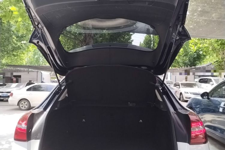 Used Mercedes-Benz GLA 2018 GLA 200 Fashion Model Trunk