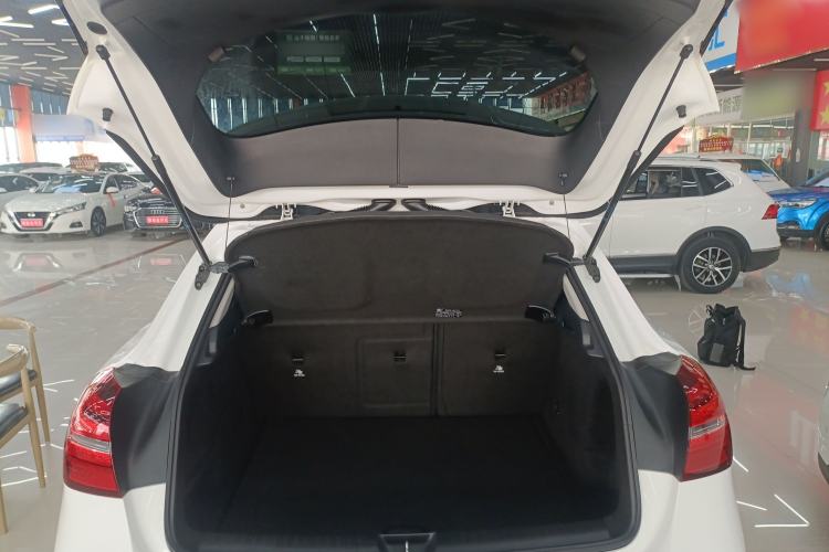 Used Mercedes-Benz GLA 2018 GLA 200 Sport Edition Trunk