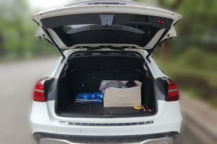 Used Mercedes-Benz GLA 2018 GLA 200 Fashion Model Trunk