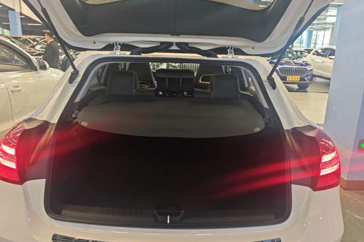 Used Mercedes-Benz GLA 2018 GLA 200 Sport Edition Trunk