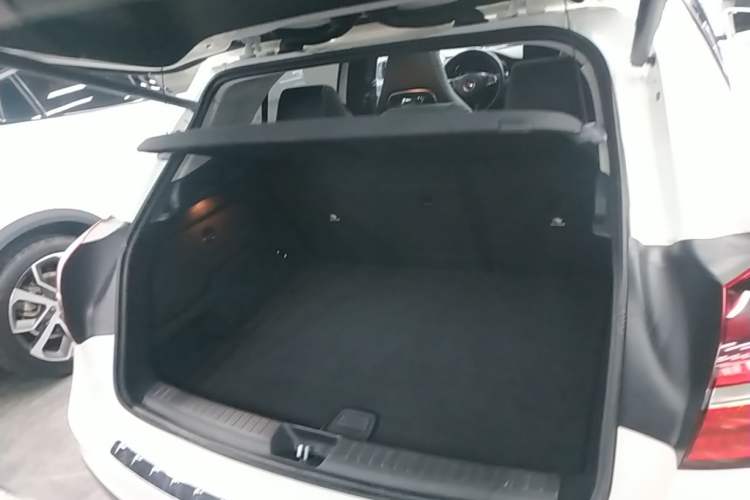 Used Mercedes-Benz GLA 2018 GLA 200 Fashion Model Trunk