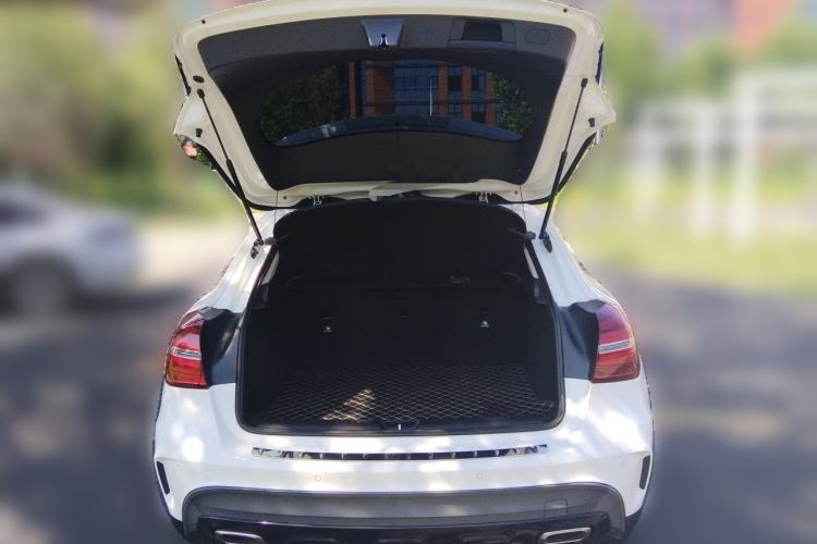 Used Mercedes-Benz GLA 2018 GLA 220 4MATIC Sport Edition Trunk