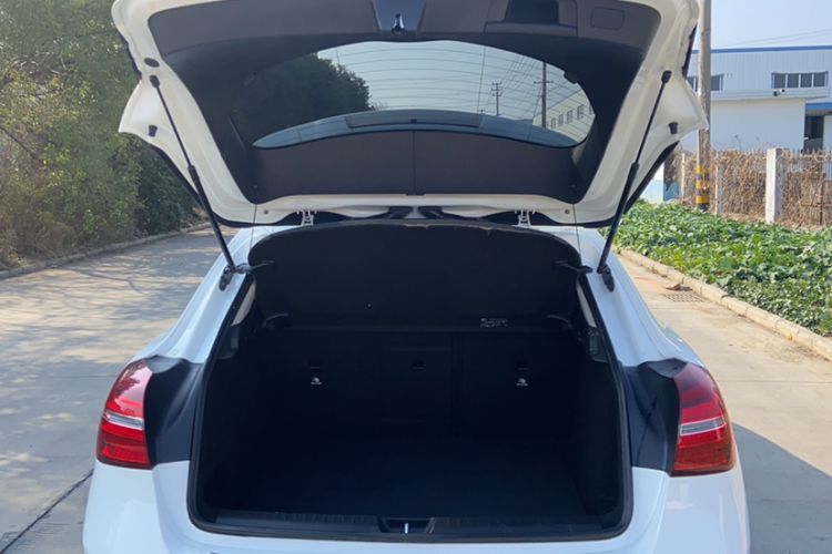 Used Mercedes-Benz GLA 2018 GLA 200 Sport Edition Trunk