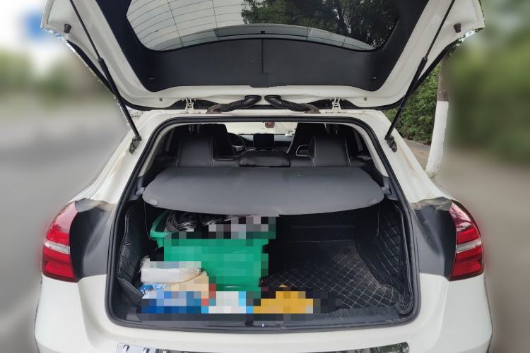 Used Mercedes-Benz GLA 2018 GLA 200 Fashion Model Trunk