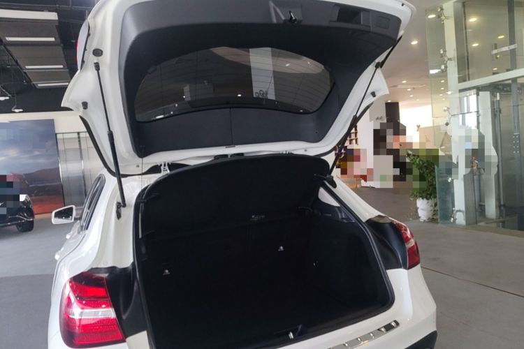 Used Mercedes-Benz GLA 2018 GLA 200 Sport Edition Trunk