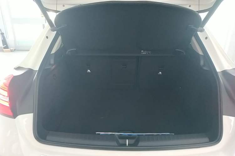 Used Mercedes-Benz GLA 2018 GLA 200 Fashion Model Trunk
