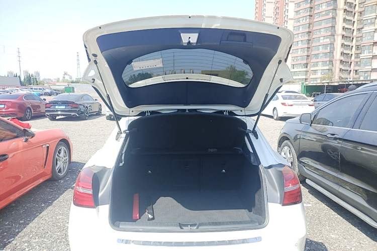 Used Mercedes-Benz GLA 2018 GLA 200 Sport Edition Trunk