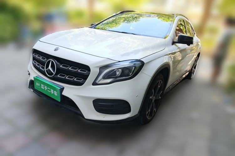 Used Mercedes-Benz GLA 2018 GLA 220 4MATIC Sport Edition Guazi used car, China used car export, Used car for sale, Used  cars, Cheapest cars for sale