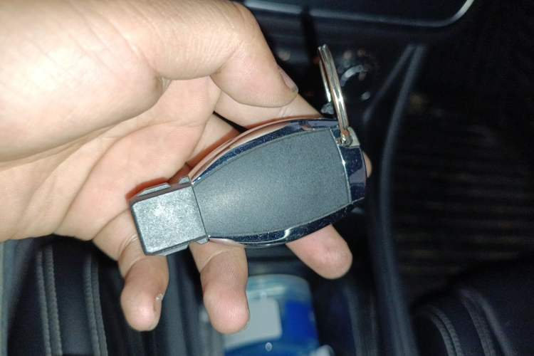 Used Mercedes-Benz GLA 2018 GLA 200 Fashion Model Vehicle Key