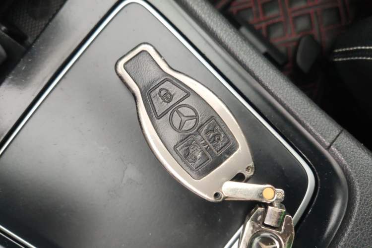 Used Mercedes-Benz GLA 2018 GLA 200 Sport Edition Vehicle Key