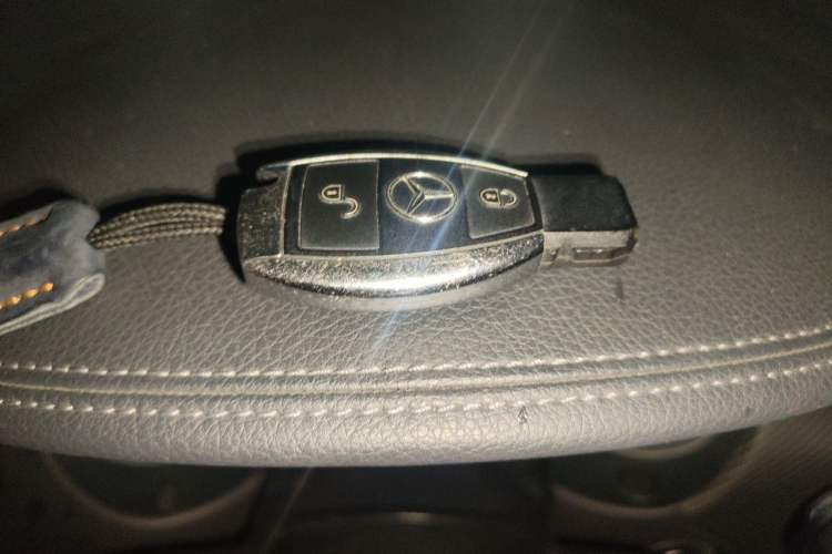 Used Mercedes-Benz GLA 2018 GLA 200 Fashion Model Vehicle Key