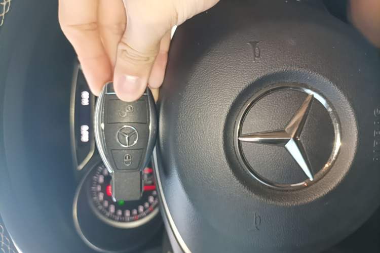 Used Mercedes-Benz GLA 2018 GLA 200 Fashion Model Vehicle Key