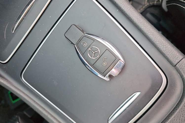 Used Mercedes-Benz GLA 2018 GLA 200 Sport Edition Vehicle Key