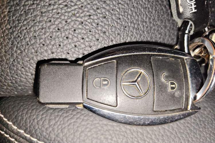 Used Mercedes-Benz GLA 2018 GLA 200 Fashion Model Vehicle Key