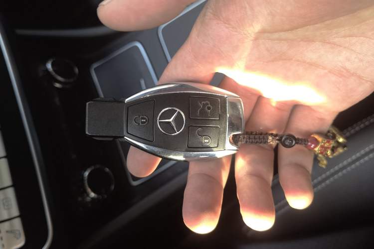 Used Mercedes-Benz GLA 2018 GLA 220 4MATIC Sport Edition Vehicle Key