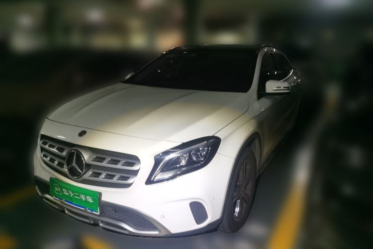 Used Mercedes-Benz GLA 2018 GLA 200 Fashion Model Guazi used car, China used car export, Used car for sale, Used  cars, Cheapest cars for sale