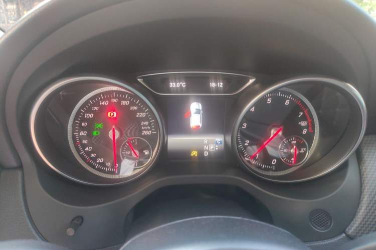 Used Mercedes-Benz GLA 2018 GLA 200 Sport Edition Instrument Cluster