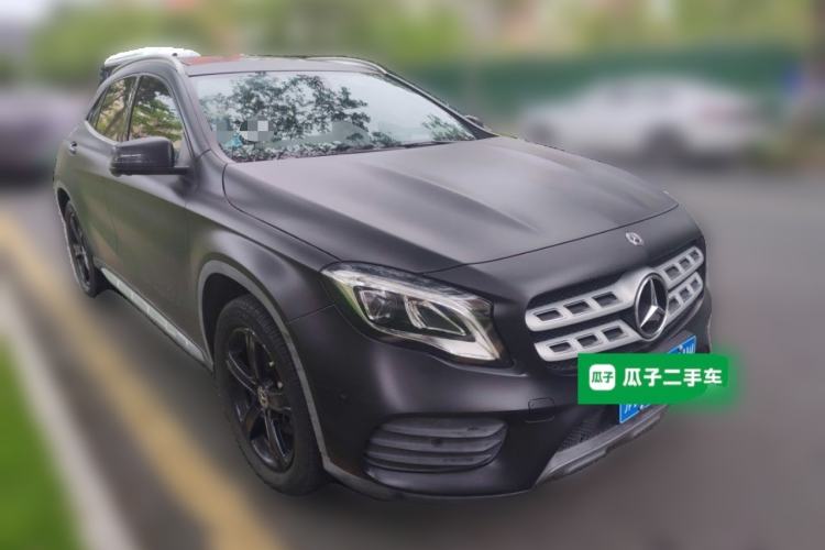 Used Mercedes-Benz GLA 2019 GLA 200 Fashion Model Front Right 45 Deg