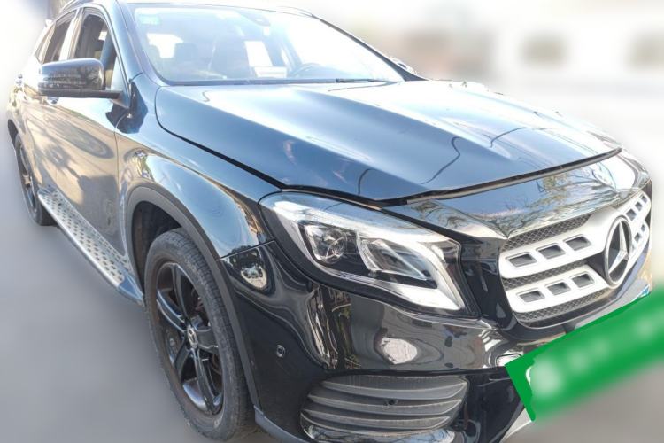 Used Mercedes-Benz GLA 2019 GLA 200 Fashion Model Front Right 45 Deg