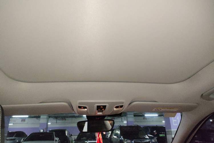 Used Mercedes-Benz GLA 2019 GLA 200 Dynamic Edition Headliner