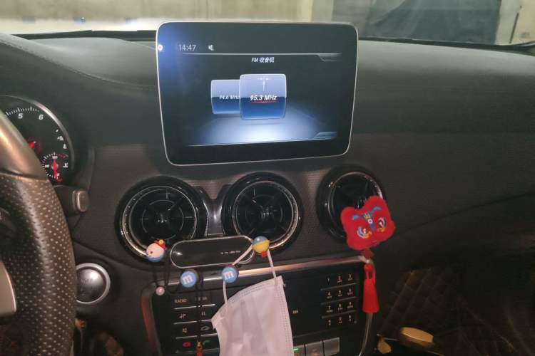 Used Mercedes-Benz GLA 2019 GLA 200 Fashion Model Audio And AC Panel