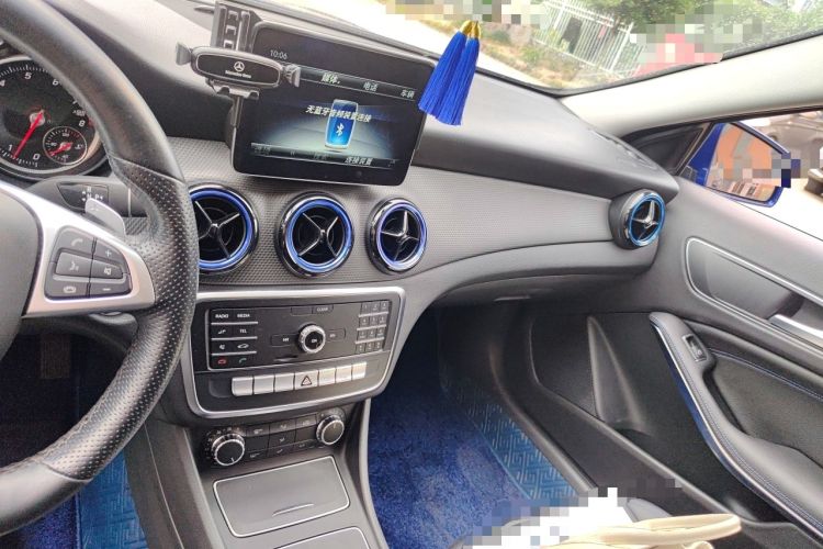 Used Mercedes-Benz GLA 2019 GLA 200 Dynamic Edition Audio And AC Panel