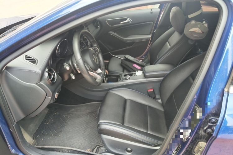 Used Mercedes-Benz GLA 2019 GLA 200 Fashion Model Driver Seat