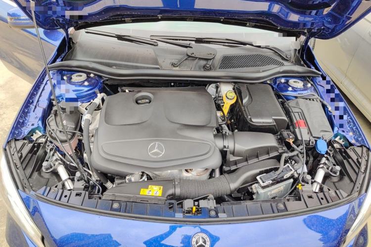 Used Mercedes-Benz GLA 2019 GLA 200 Dynamic Edition Engine Bay
