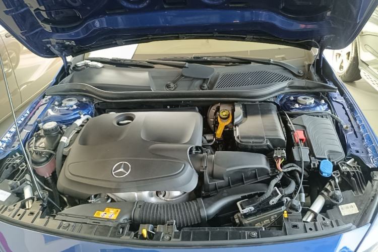Used Mercedes-Benz GLA 2019 GLA 200 Dynamic Edition Engine Bay