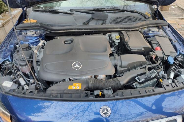 Used Mercedes-Benz GLA 2019 GLA 200 Dynamic Edition Engine Bay