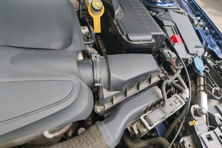 Used Mercedes-Benz GLA 2019 GLA 200 Fashion Model Engine Bay Left