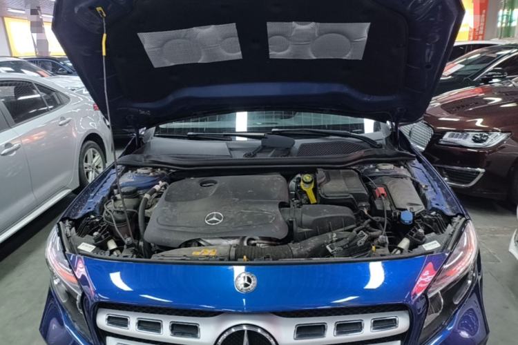Used Mercedes-Benz GLA 2019 GLA 200 Dynamic Edition Engine Bay