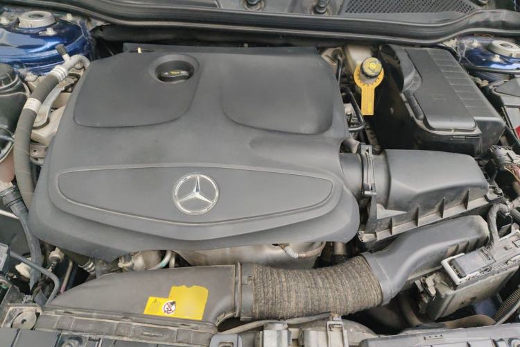 Used Mercedes-Benz GLA 2019 GLA 200 Fashion Model Engine Bay