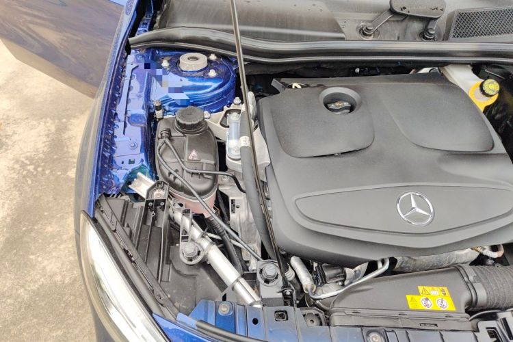 Used Mercedes-Benz GLA 2019 GLA 200 Dynamic Edition Engine Bay Right