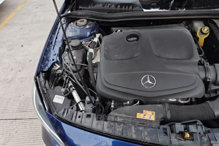 Used Mercedes-Benz GLA 2019 GLA 200 Dynamic Edition Engine Bay Right