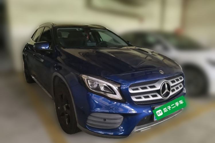 Used Mercedes-Benz GLA 2019 GLA 200 Fashion Model Front Right 45 Deg