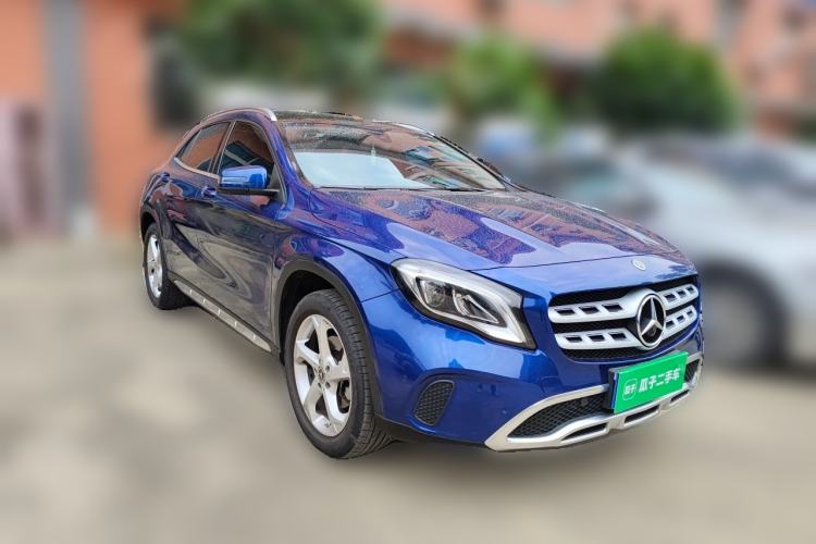 Used Mercedes-Benz GLA 2019 GLA 200 Dynamic Edition Front Right 45 Deg