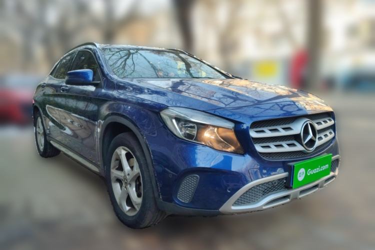 Used Mercedes-Benz GLA 2019 GLA 200 Dynamic Edition Front Right 45 Deg