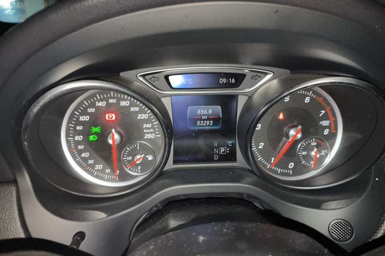 Used Mercedes-Benz GLA 2019 GLA 200 Dynamic Edition Instrument Cluster