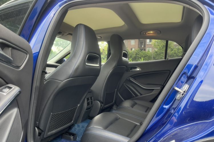 Used Mercedes-Benz GLA 2019 GLA 200 Dynamic Edition Interior 1