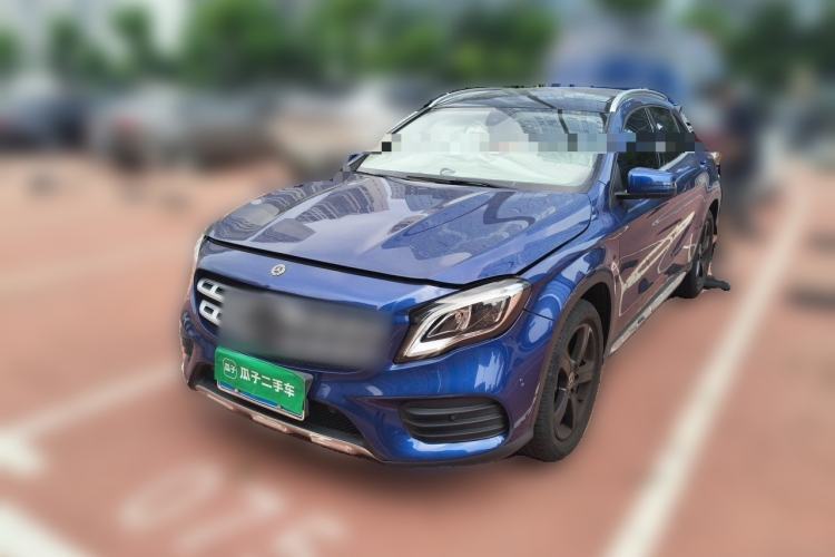 Used Mercedes-Benz GLA 2019 GLA 200 Fashion Model Guazi used car, China used car export, Used car for sale, Used Mercedes-Benz cars, Cheapest cars for sale